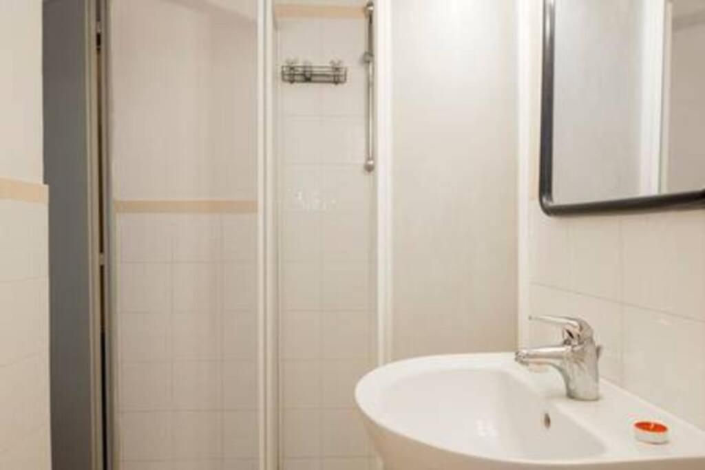 La Casa Del Conte By Francigena Apartments เซียนา ภายนอก รูปภาพ
